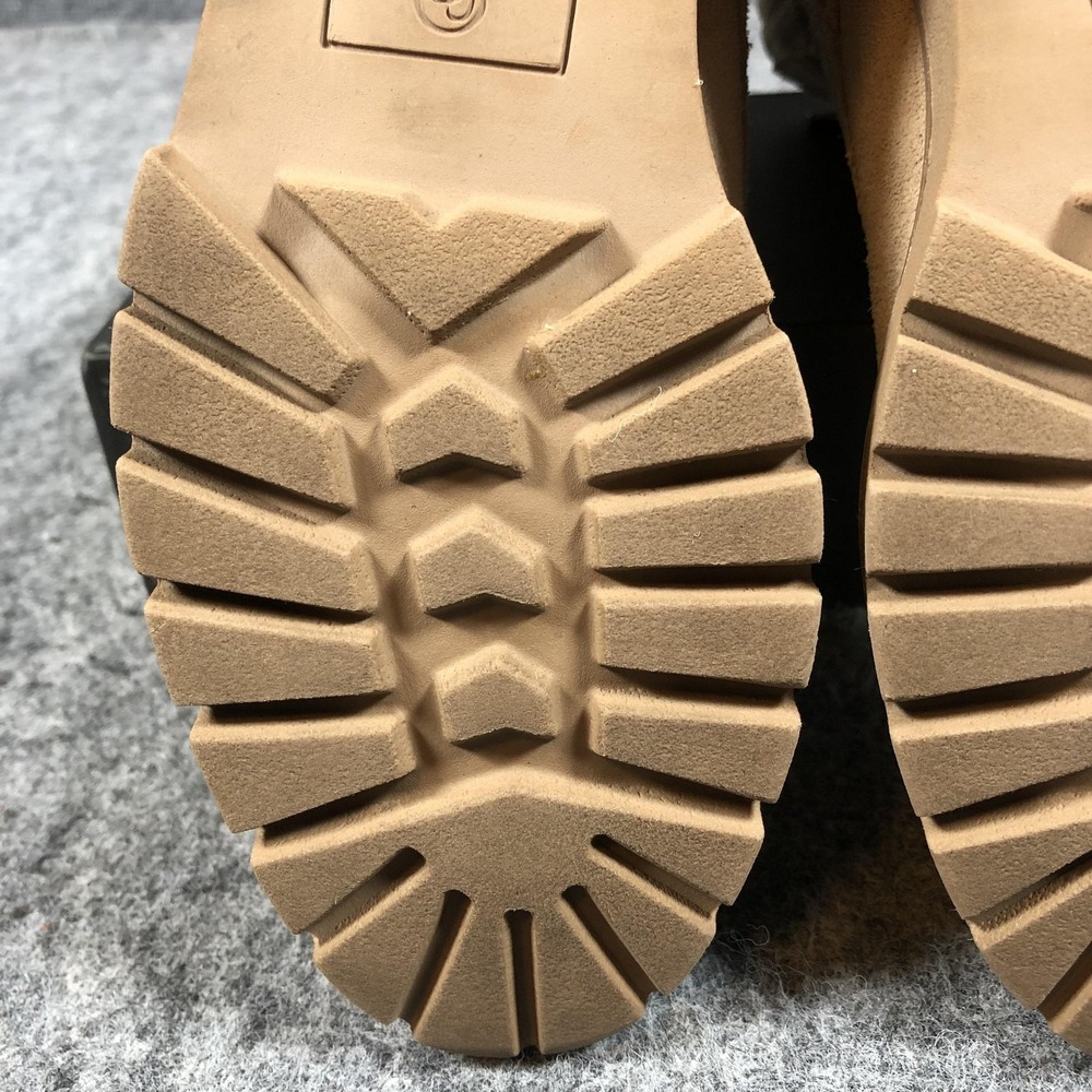 Blondo Waterproof Chelsea Booties Womens 8.5‎ M Beige Suede Lug Sole Ankle - Picture 13 of 16